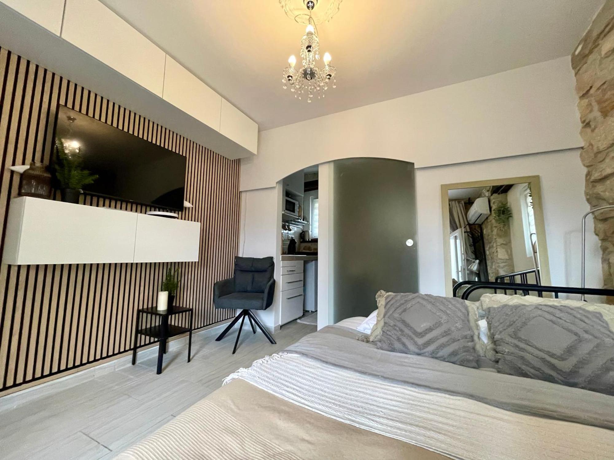 Villa Amore Radini Istrian Romantic Studio With Private Parking And Terrace Brtonigla Eksteriør billede